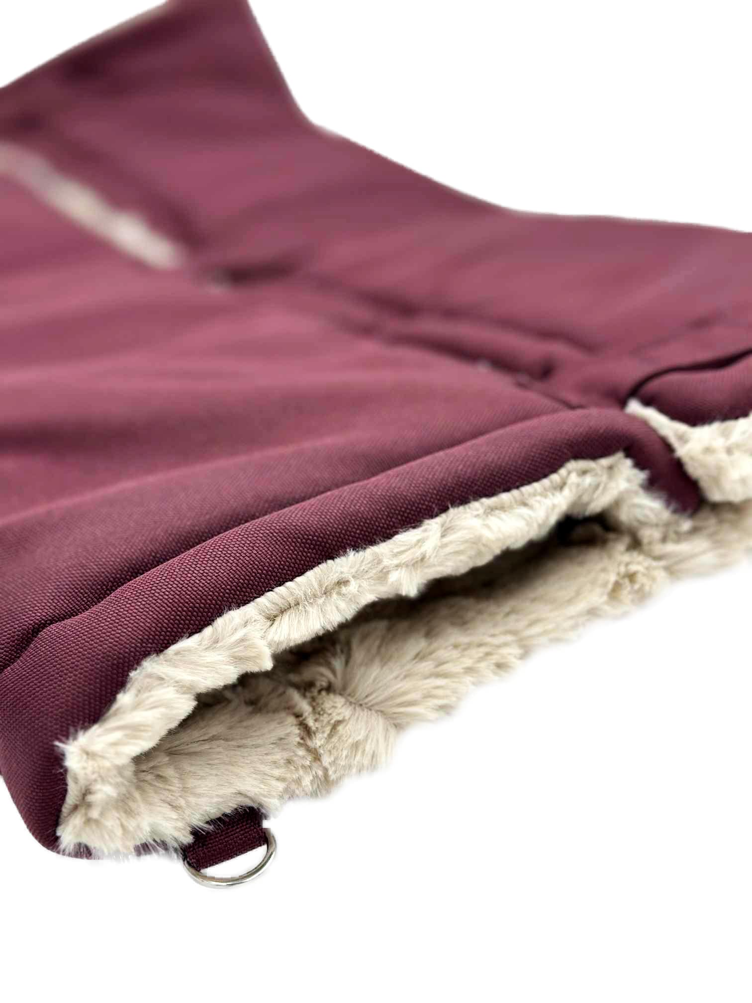 2-in-1 Hundedecke in Bordeaux - Decke