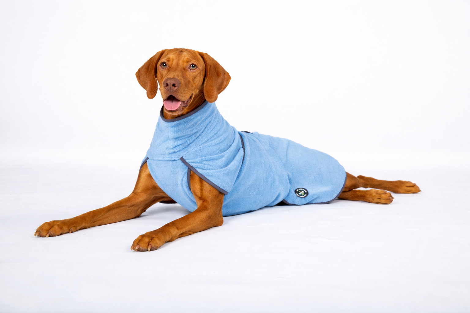 Hundebademantel & Schlafmantel Bambusfrottee (2-in-1) „Silky Baby Blue“